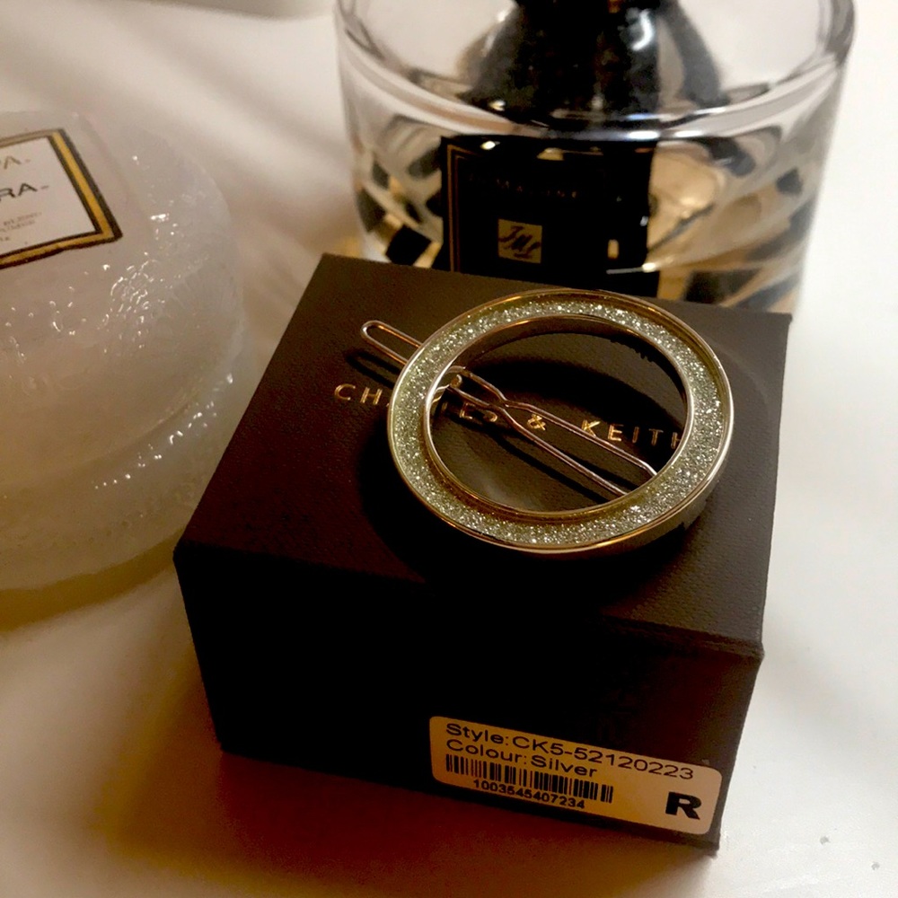 Charles&Keith Sliver Ring Hair Cilp